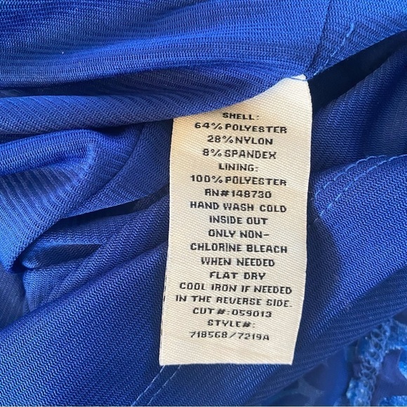 Eci New York Blue Bohemian Bell-Sleeve Velvet Dress - Picture 9 of 14